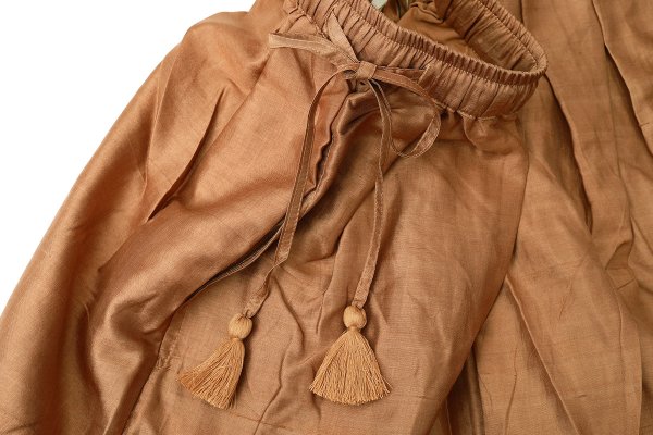 画像5: Khadi Silk Tuck Gather Balloon Pants (C.BR) (5)