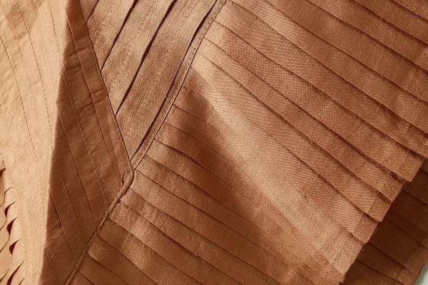 画像3: Khadi Silk Tuck Ruffle Collar (C.BR) (3)