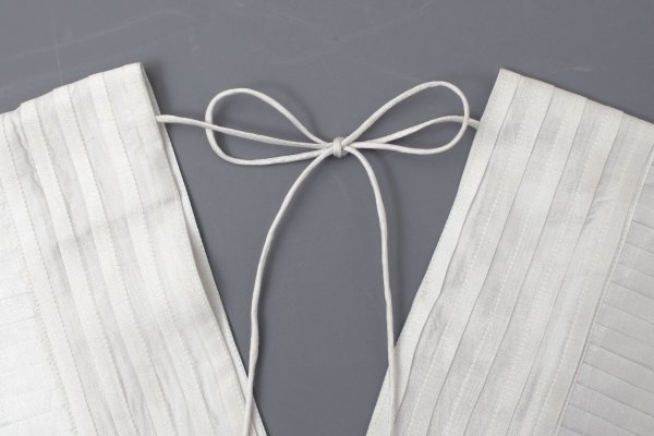 画像3: Khadi Silk Tuck Ruffle Collar (WH) (3)