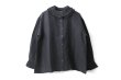画像1: Khadi Linen Tuck Collar Blouse (CH) (1)