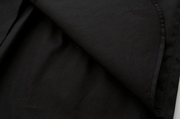 画像10: ポケット付き丸襟ブラウス (BK) (10)