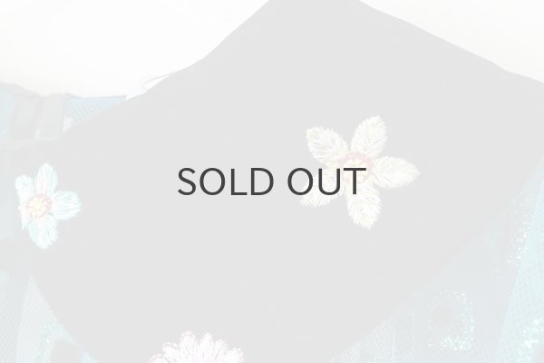 画像11: ナイロンチュールプリント×エステルベルベット刺繍ブラウス (TQ) (11)