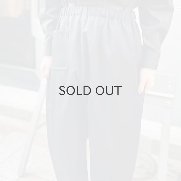 画像14: ウールギャバ後染めパッチポケットギャザーパンツ (BK) (14)