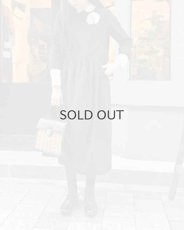 画像18: ウールギャバ ノーカラーワンピース (BK) (18)