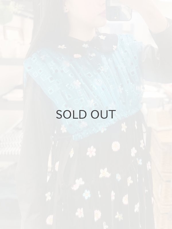 画像18: ナイロンチュールプリント×エステルベルベット刺繍ブラウス (TQ) (18)