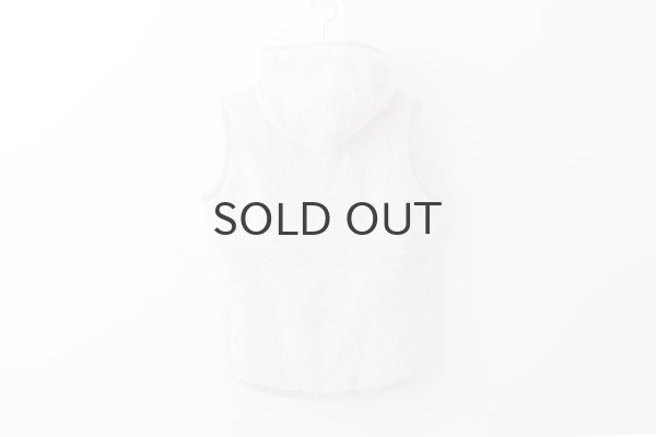 画像2: ROBBY ボアベスト (LGY) (2)