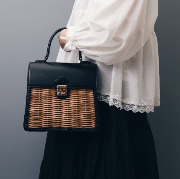 画像15: カーフ・ハンドバッグ M (BK/SV金具) (15)