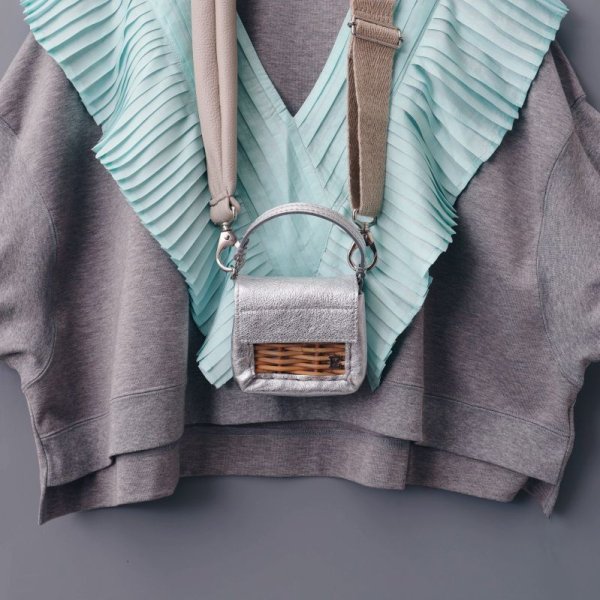 画像14: ソフトメタリック 籐付きミニサイフ (SV) (14)