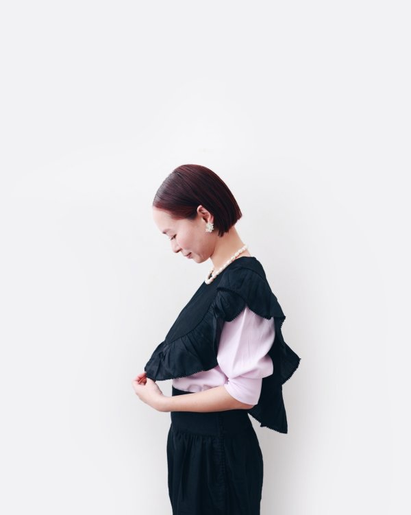 画像13: 別注!! Silk Pin Tuck RuffleCollar (BK) (13)