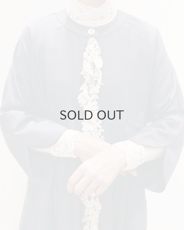 画像19: ML LUPETTO PLISSE' C/COLLO E POLSI PIZZO 304 (NERO) (19)