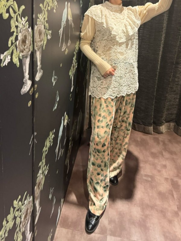 画像12: RWDania Lace LS Ruffle Lace Top 101261 (IV) (12)