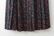 画像5: イチゴプリントプリーツスカート (NV) (5)