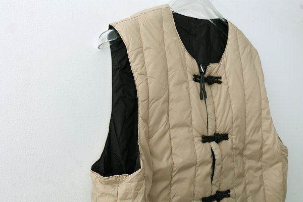 画像7: JPSP チャイナボタン ダウンベスト (TAION-V01JS:BG×BK) (7)