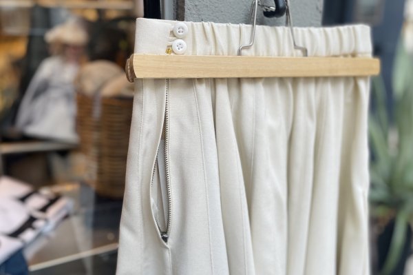 画像4: PLEATS SKIRT (OFFWH) (4)
