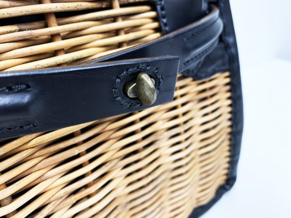 画像12: オイルショルダー・ベルトバッグ (15618:BK) (12)