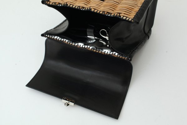 画像10: カーフ・ハンドバッグ M (BK/SV金具) (10)