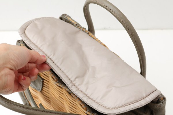 画像9: フニュ・シュリンク・ベルトバッグ (SA) (9)