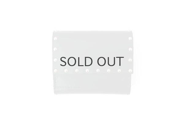 画像1: オイルショルダー 素押しカシメ 三つ折り財布 (BK) (1)