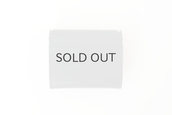 画像2: オイルショルダー 素押しカシメ 三つ折り財布 (BK) (2)