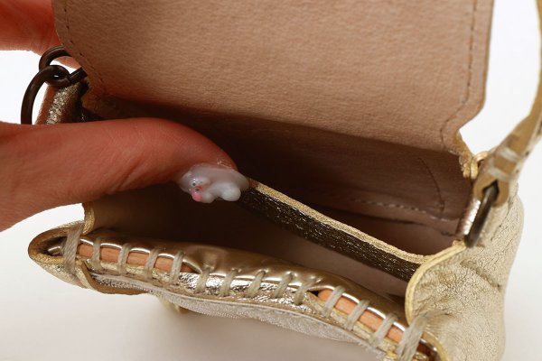 画像8: ソフトメタリック 籐付きミニサイフ (GD) (8)