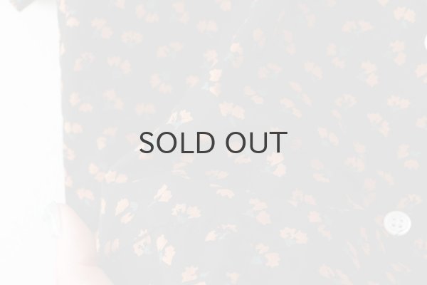 画像8: キャラコ小花プリント 六部袖丸襟BL (BK) (8)