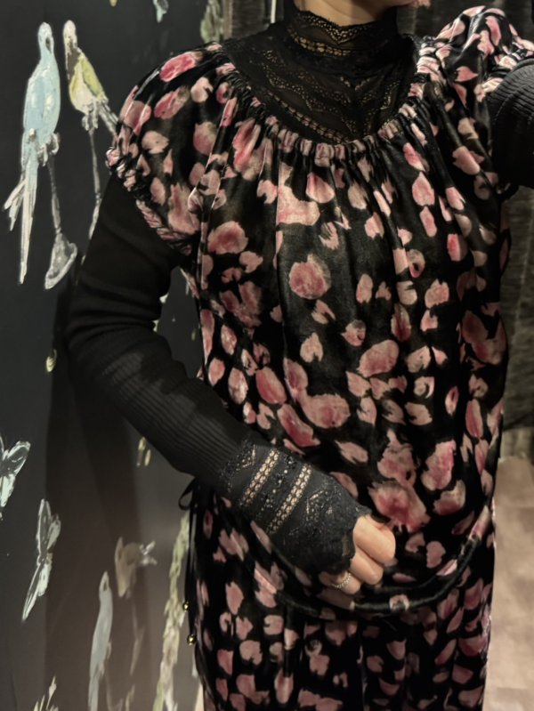 画像5: petal velvet top  (BK) (5)