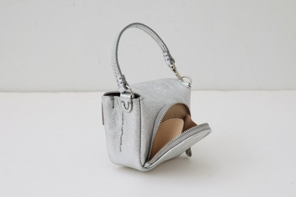 画像7: ソフトメタリック 籐付きミニサイフ (SV) (7)