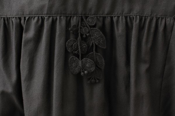 画像6: light wind ヨークギャザーブラウス (AES1428:BK) (6)