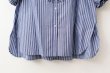 画像6: modern tuck frill volume sleeve blouse (NV×WH) (6)