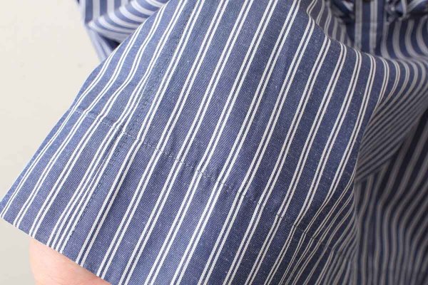 画像5: SALE‼︎ modern tuck frill flare blouse (NV×WH) (5)