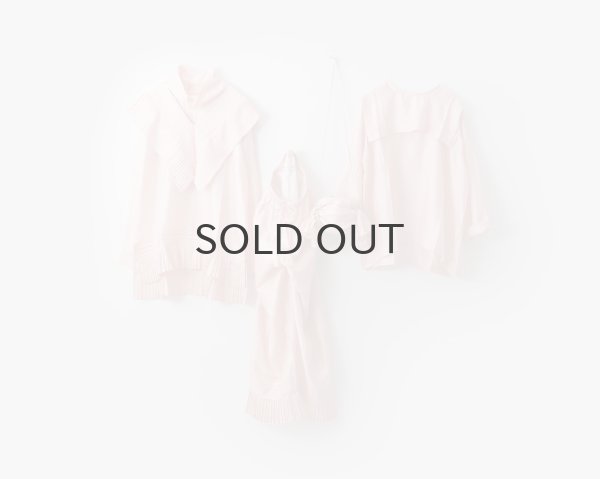 画像11: Khadi Silk Back Button Sailor Blouse (B.WH) (11)