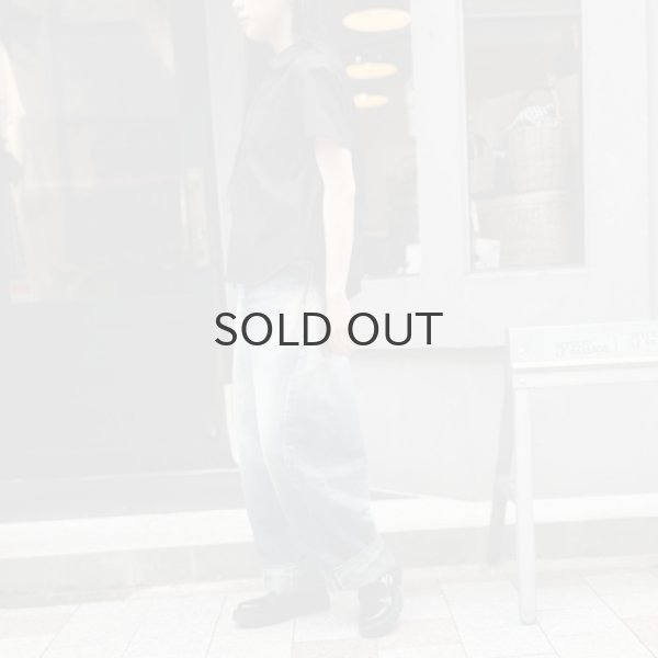 画像16: ポケット付き丸襟半袖ブラウス (BK) (16)