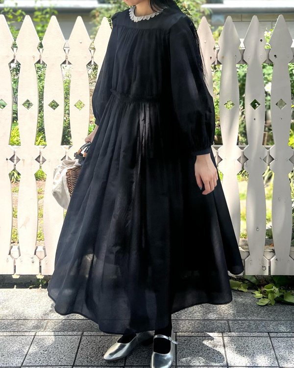 画像17: gather dress (2401-FD04:BK) (17)