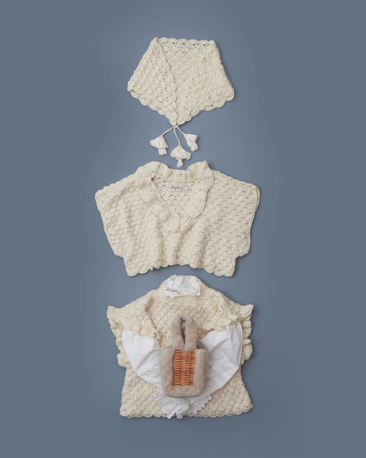 BUNON shop別注!! Hand Knit Hand Crochet Ruffle Gilet