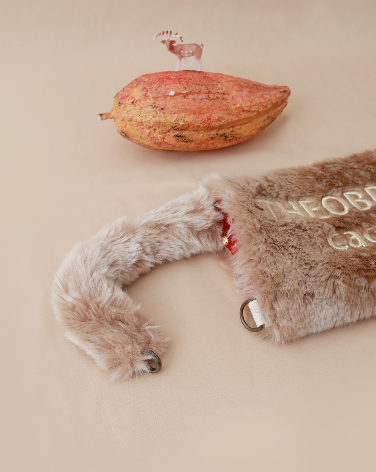 ebagos エバゴス チョコバーポシェット バンビ