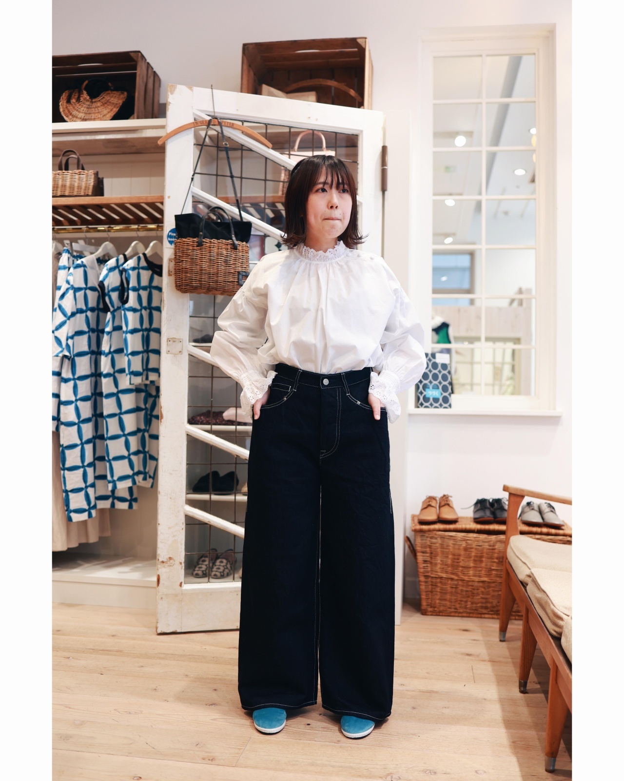 上品コーデはコレで安心！ mina perhonen always ワイドデニム パンツ