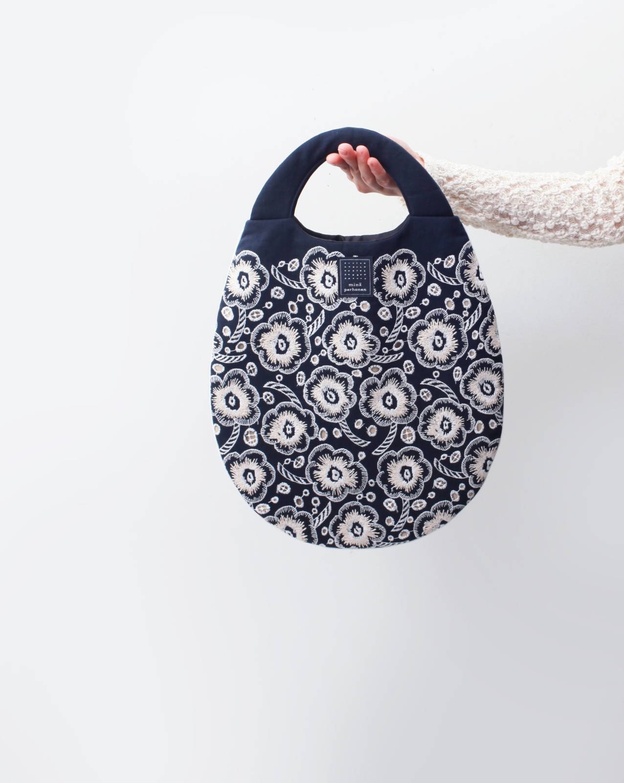 mina perhonen ミナぺルホネン candy flower egg bag