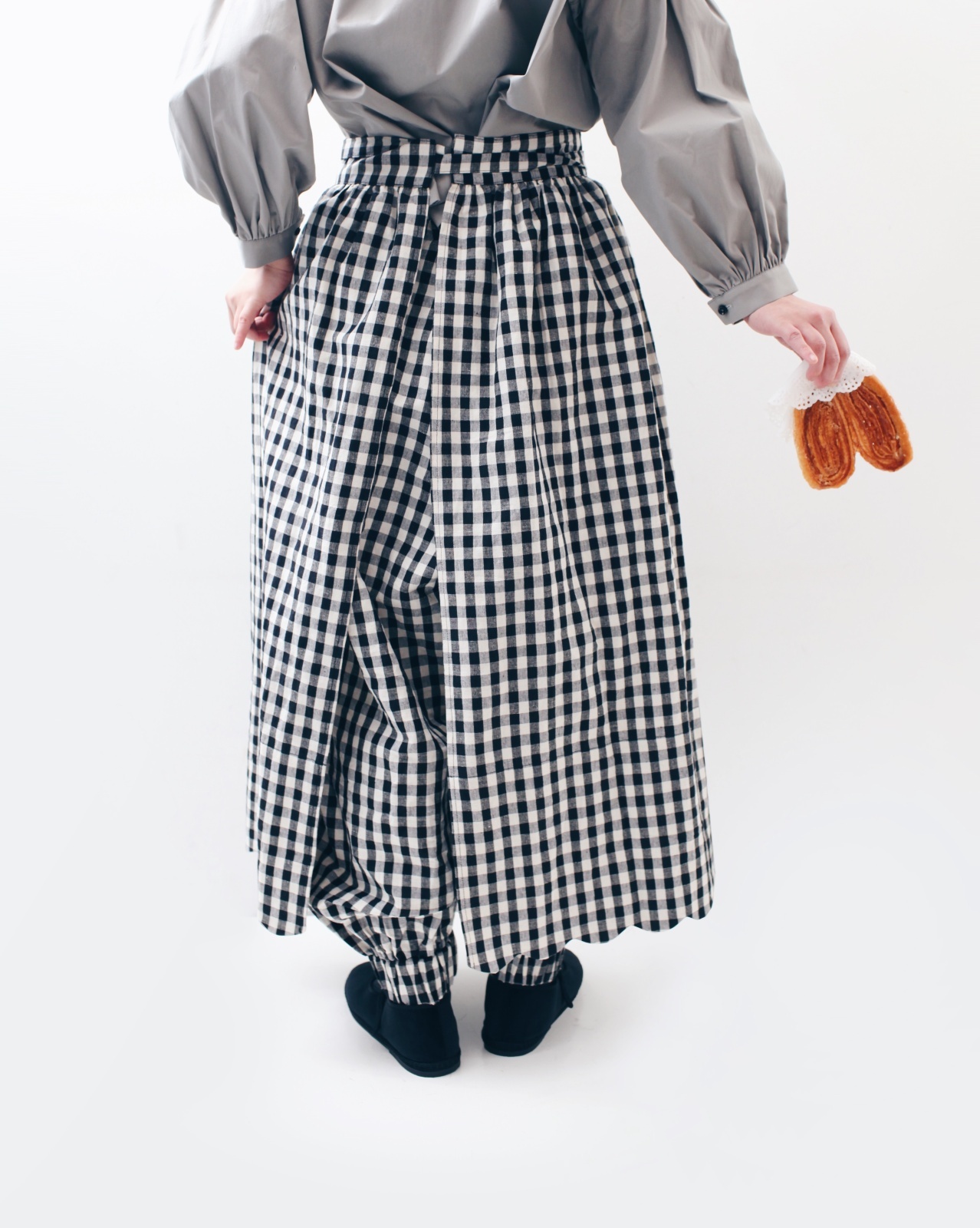 Velvet Basket ベルベットバスケット 大森伃佑子×3 ET DEMI パンツ