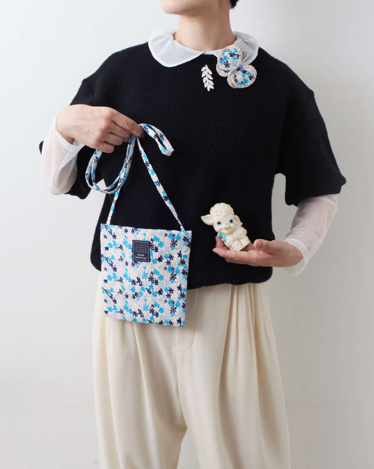 mina perhonen ミナぺルホネン star garden コサージュ