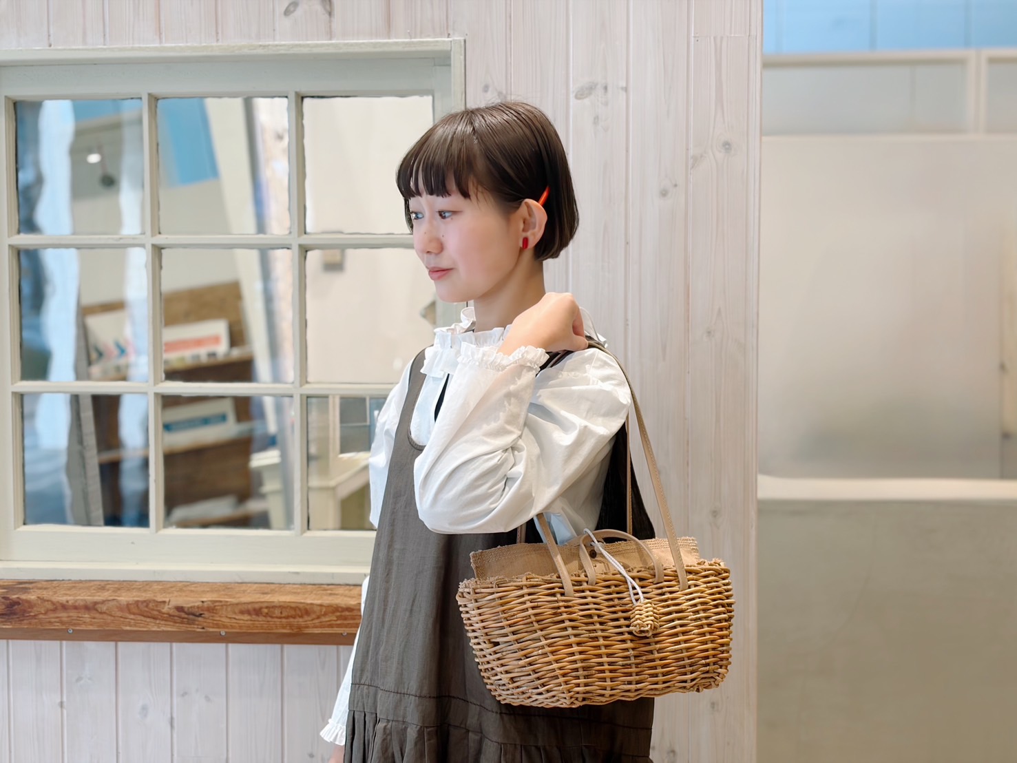美品homspun ホームスパン ハンドメイド刺繍リネンカシュクール 美品homspun ホームスパン ハンドメイド刺繍リネンカシュクール 【公式