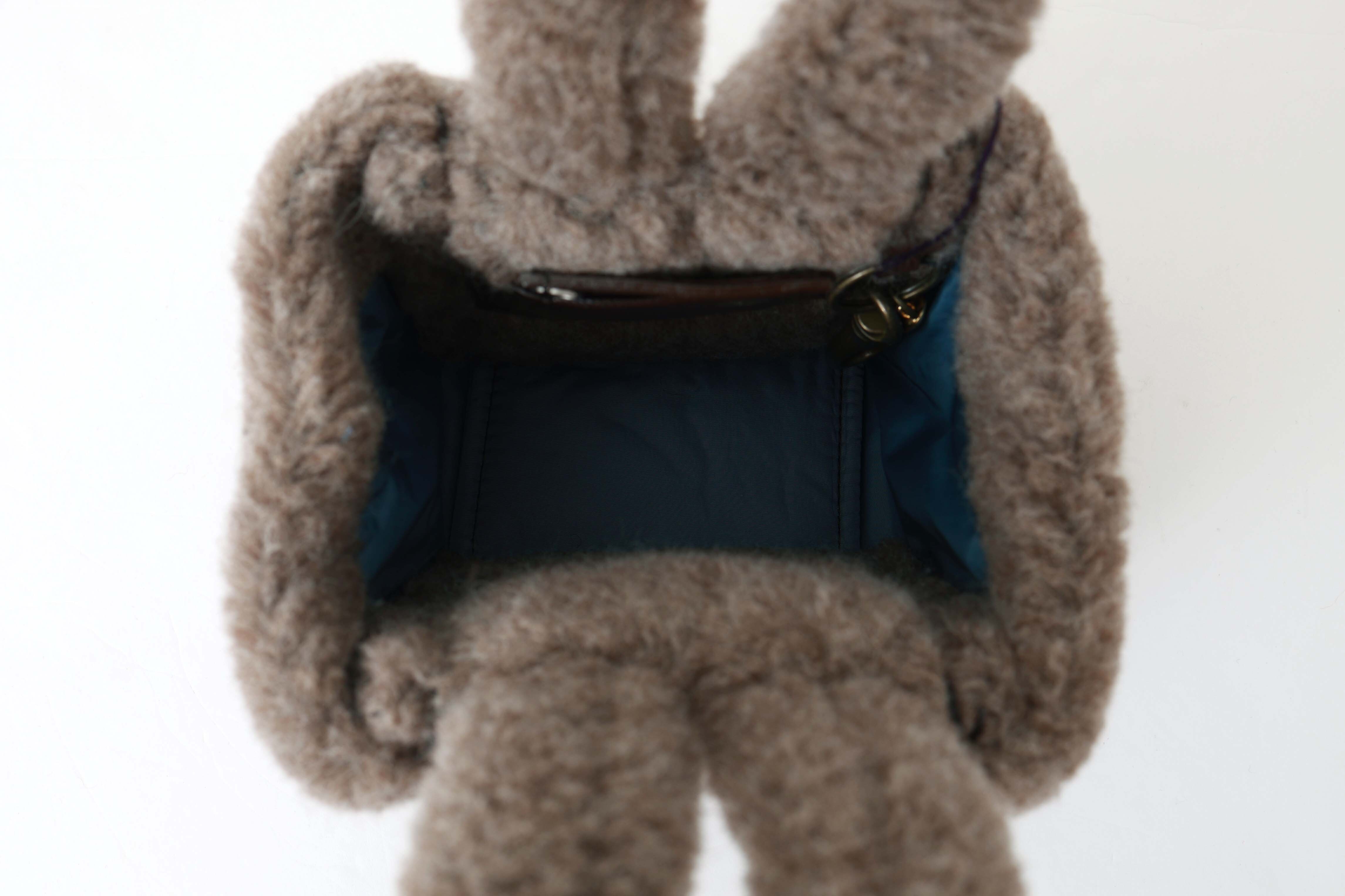 ebagos ボア・ウト・ウト・ラビットファーバッグ ebagos /13653 ボア・ウト・ウト・ラビット｜martinique