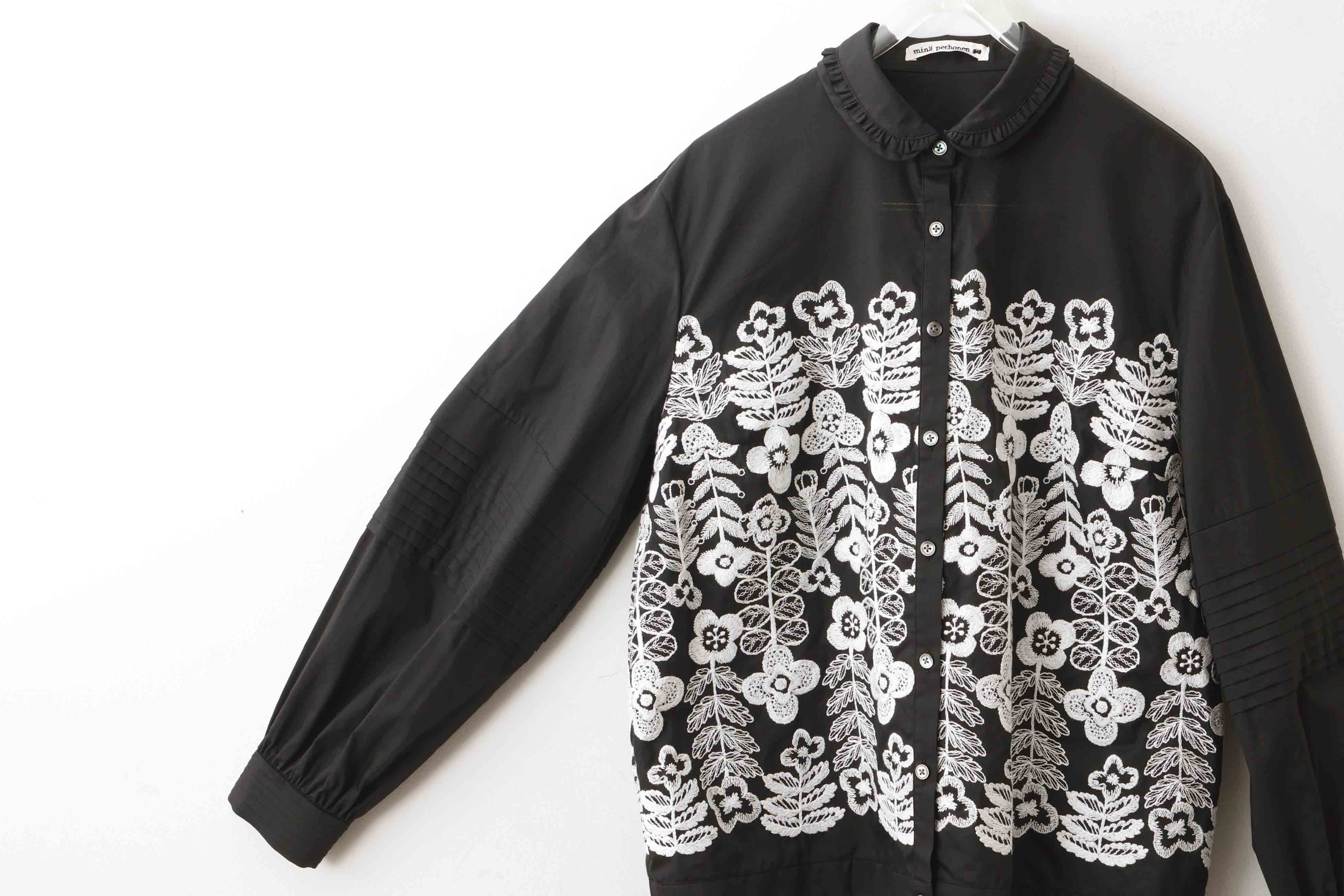 美品　mina perhonen paule ブラウス　38 mina perhonen ミナぺルホネン swing garden ブラウス