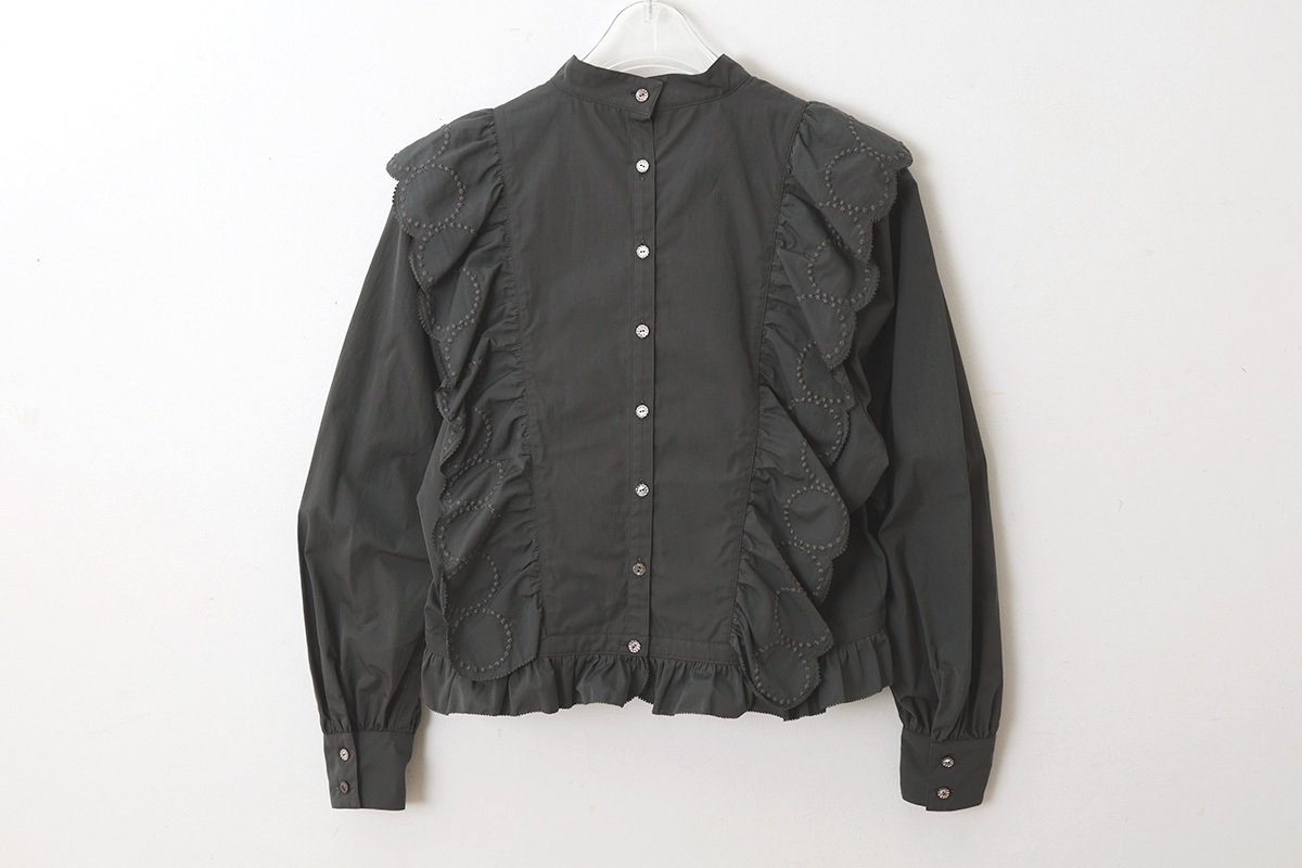 ミナペルホネン　ラグランスリーブリブ編みハイネックセーター 黒 ミナペルホネン ラグランスリーブリブ編みハイネックセーター 黒 【20