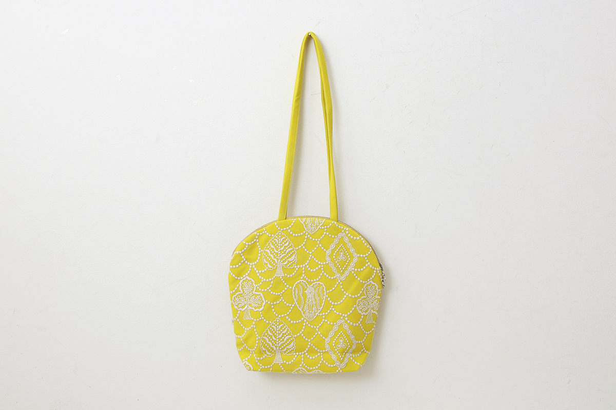 ミナペルホネン ⚮̈﻿ piece macaron mina perhonen ミナぺルホネン forest card muffin bag