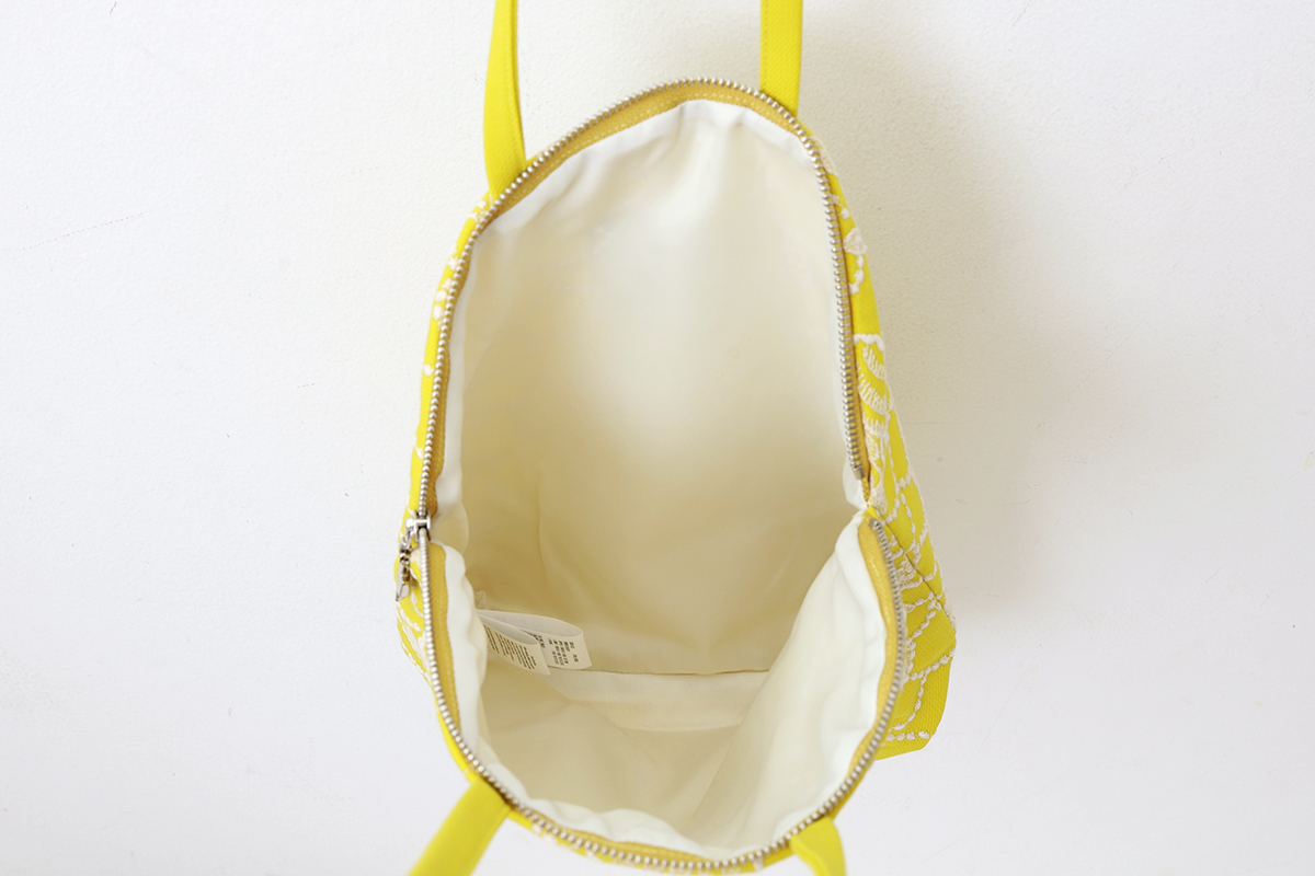 mina perhonen ミナぺルホネン forest card muffin bag