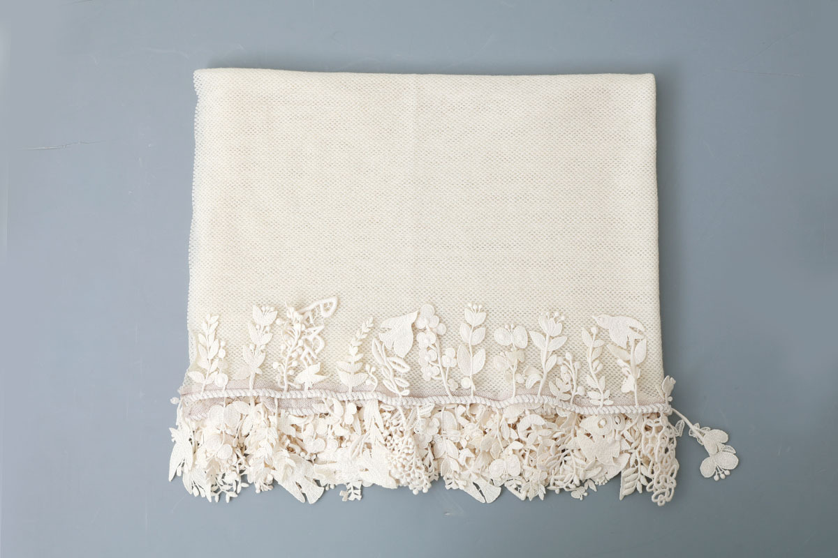 ミナペルホネン　コサージュ　完売品　misty flower ミナペルホネン コサージュ 完売品 misty flower - メルカリ