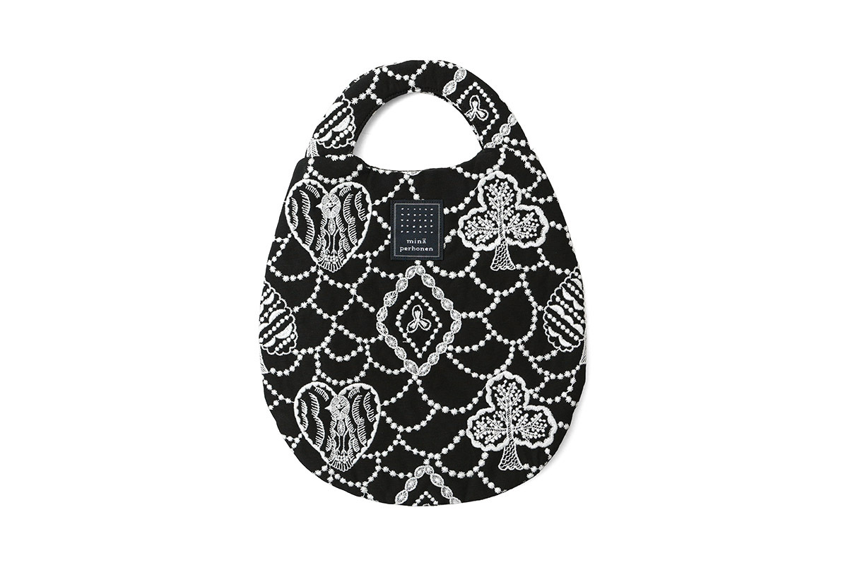 バッグ mina perhonen mina perhonen ミナぺルホネン forest card uzura bag