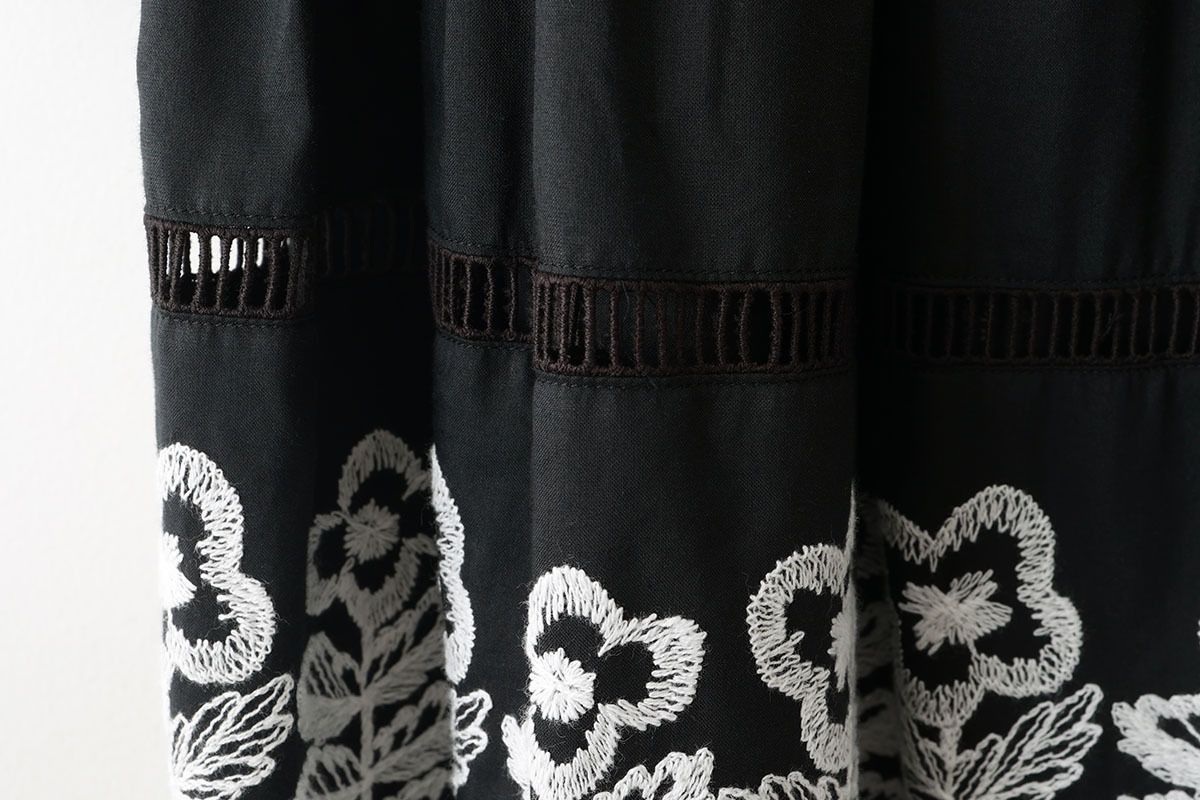 mina perhonen ミナぺルホネン swing garden スカート