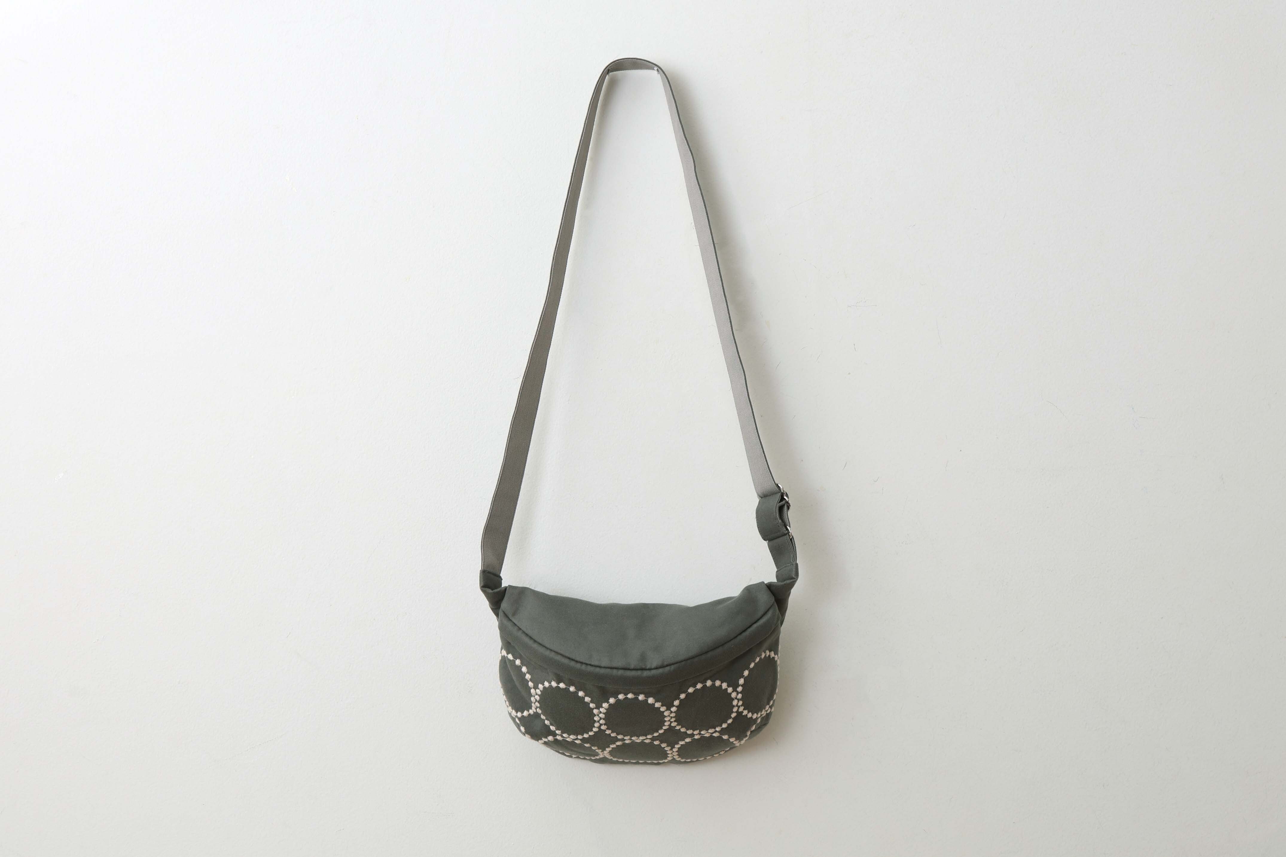 ミナペルホネン　キッズ　tambourine copains bag グレー mina perhonen（ミナ ペルホネン）／tambourine copains bag