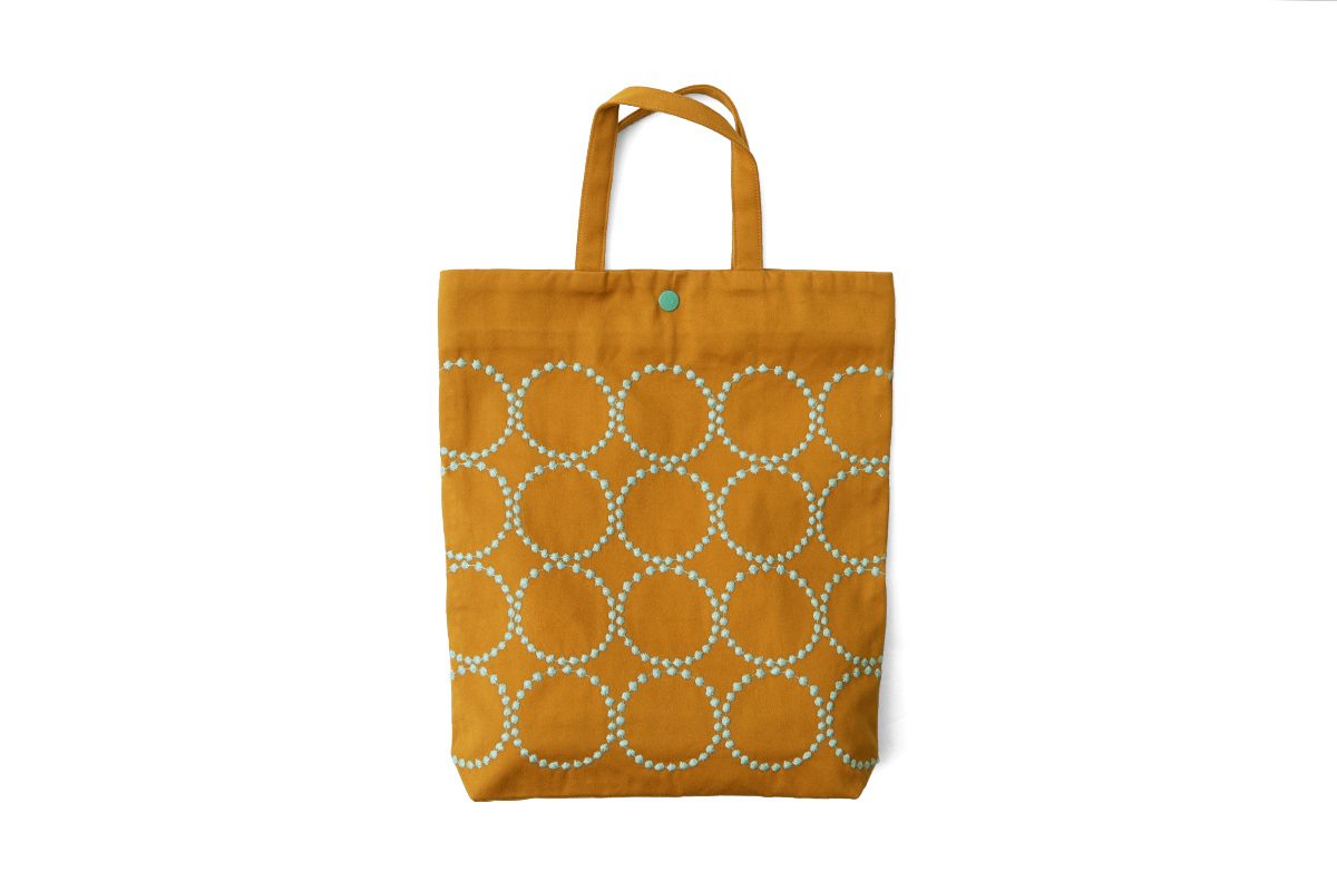 mina perhonen ミナペルホネン 子供服 kanssa toté M -tambourine-